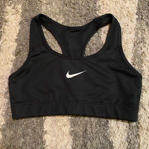 Nike Sports bra (2)